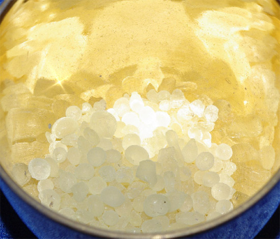 Натуральная "мастика в слезинках"